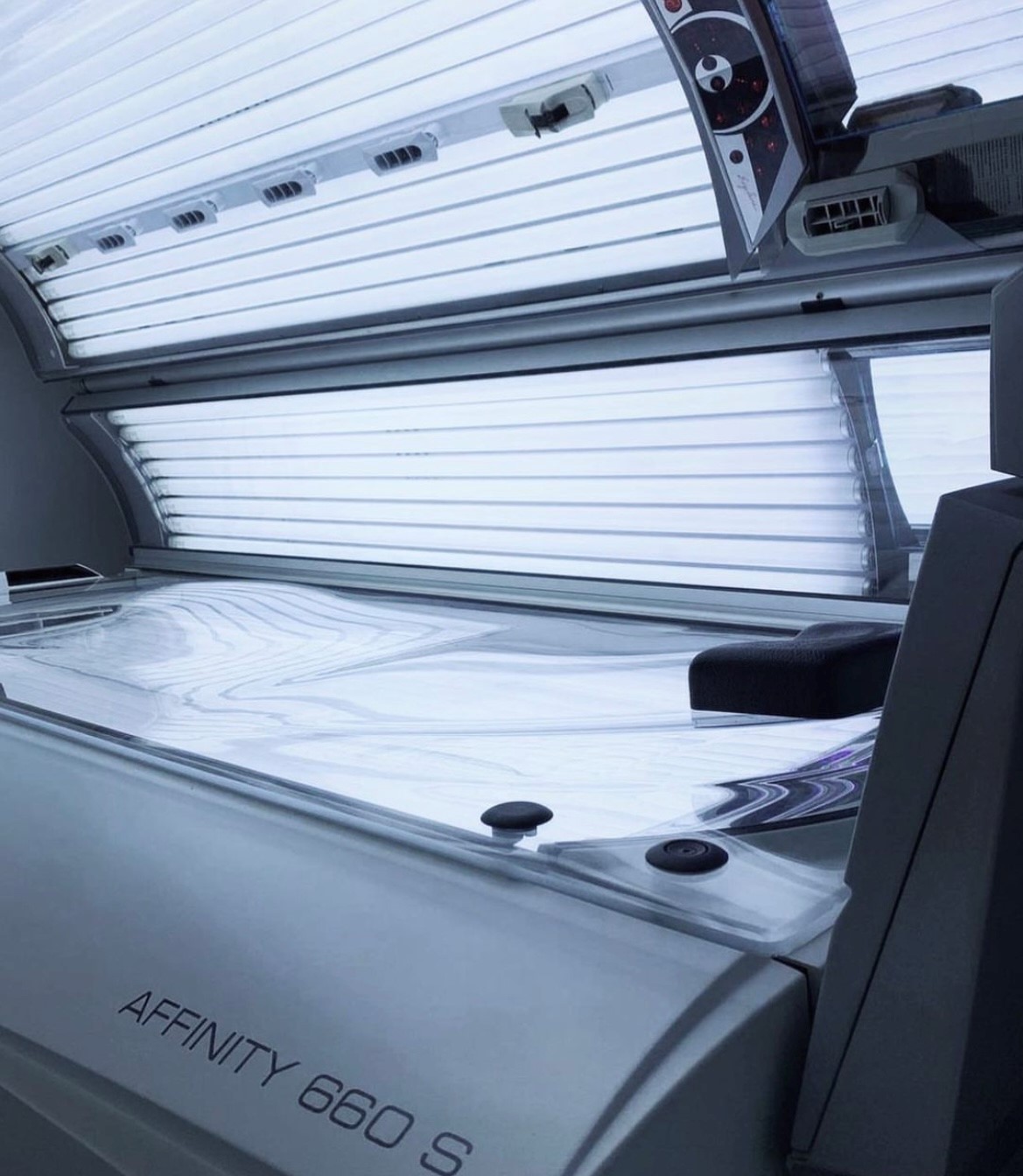 ergoline affinity 660 sunbed
